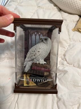 Harry Potter hedwig collectible figure